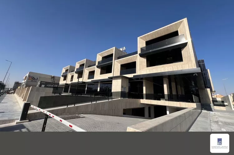 مجمع للبيع في شارع خالد بن الوليد, حي غرناطة, مدينة الرياض, منطقة الرياض 8