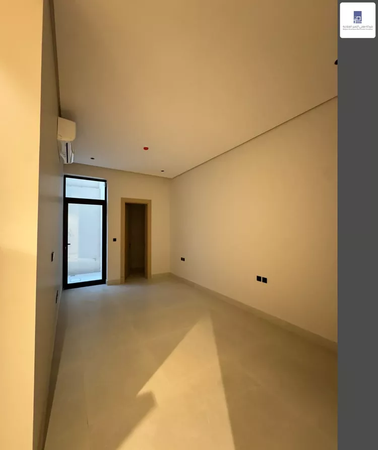 Floor for Sale in Riyadh Al Badi'ah 3