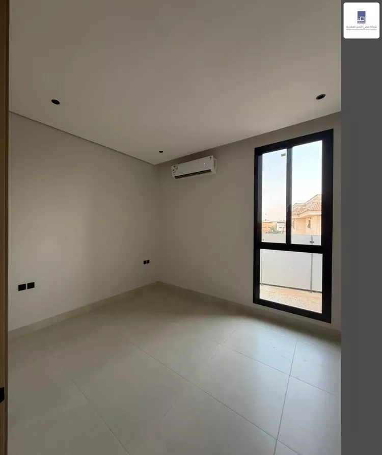 Floor for Sale in Riyadh Al Malaz صورة 5
