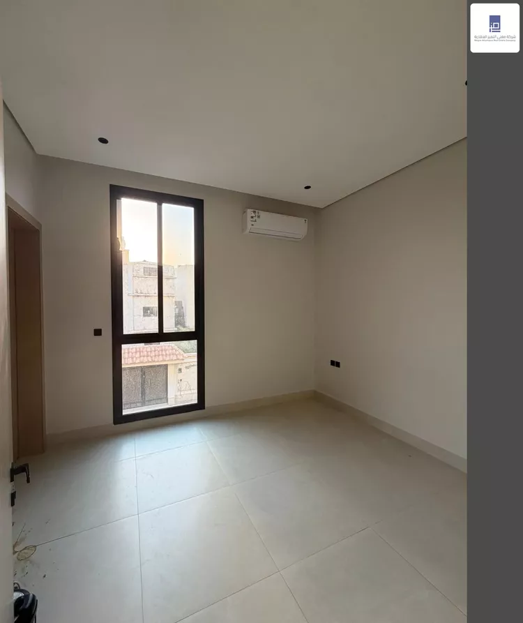 Floor for Sale in Riyadh Al Malaz صورة 5