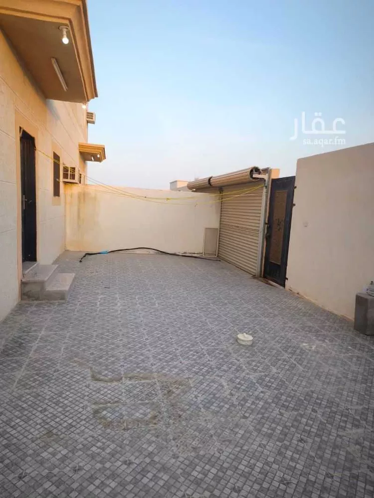 Building for Sale in Nairyah Ar Rabie صورة 2