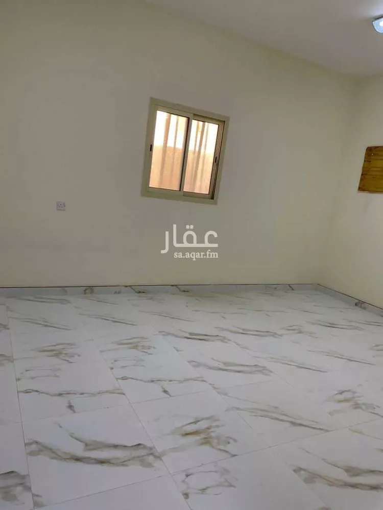 Building for Sale in Nairyah Ar Rabie 8