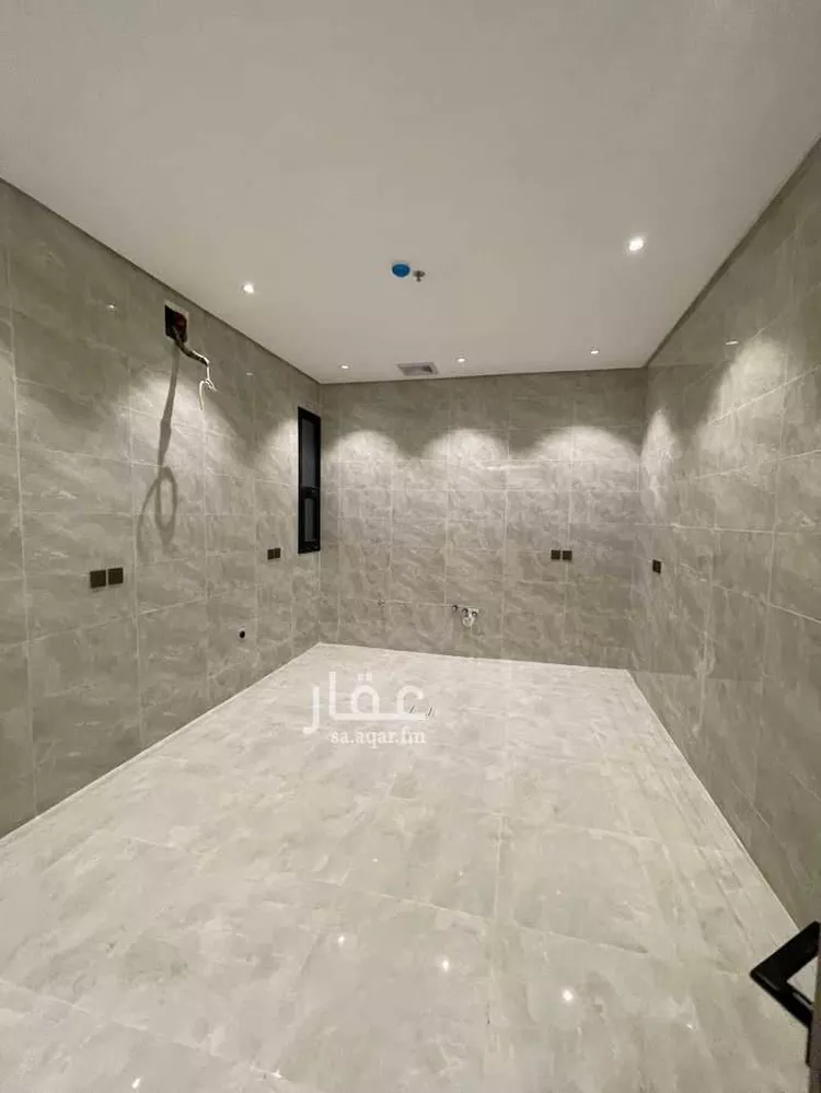 شقة للإيجار في شارع العطايف, حي الحمراء, مدينة الخبر, المنطقة الشرقية صورة 4