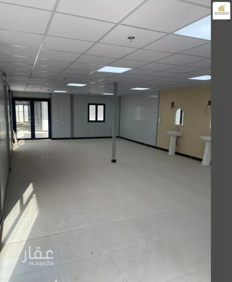 عمارة للإيجار في شارع محمد الفاضل الشنقيطي, حي الرمال, مدينة الرياض, منطقة الرياض صورة 4