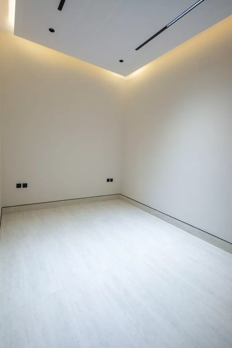 Villa for Sale in Riyadh Al Mahdiyah 25