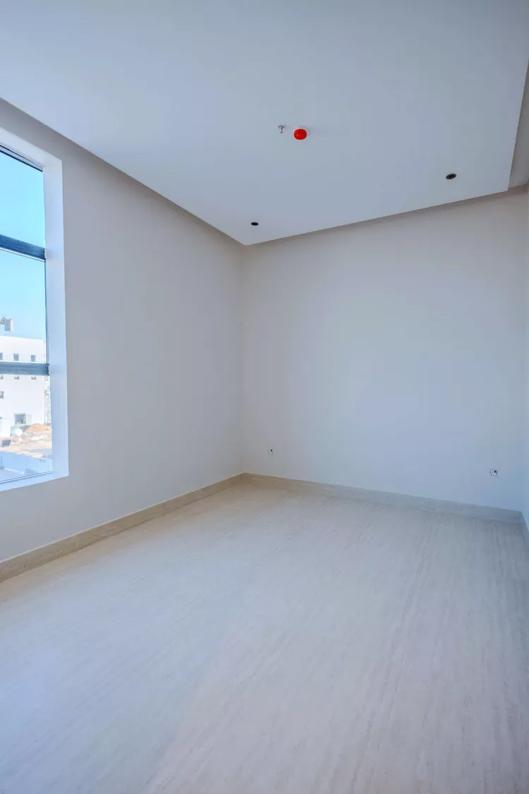 شقة للبيع في شارع إسماعيل بن أبي الغنائم ، حي المهدية ، الرياض ، منطقة الرياض 15