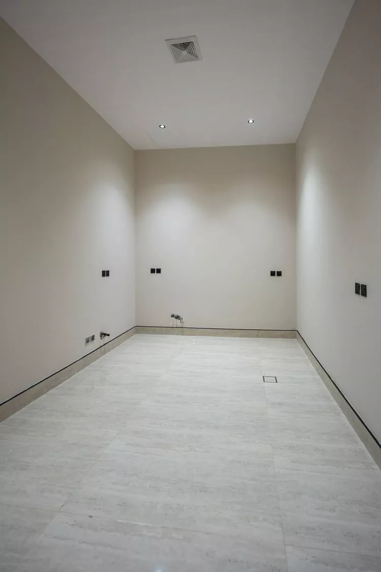 Villa for Sale in Riyadh Al Mahdiyah 16