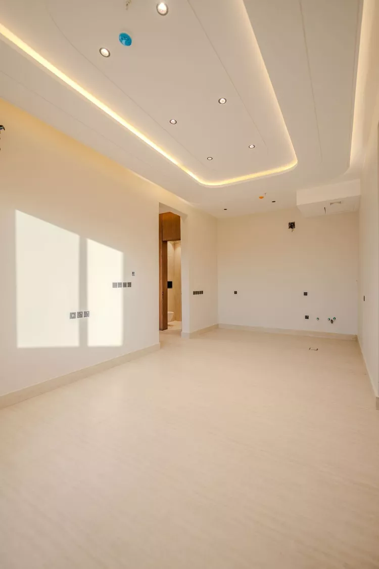 Apartment for Sale in Riyadh Al Mahdiyah 11