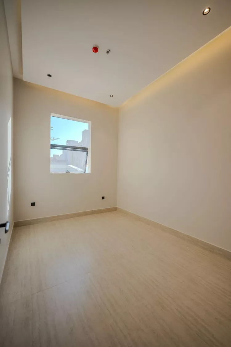Apartment for Sale in Riyadh Al Mahdiyah 15
