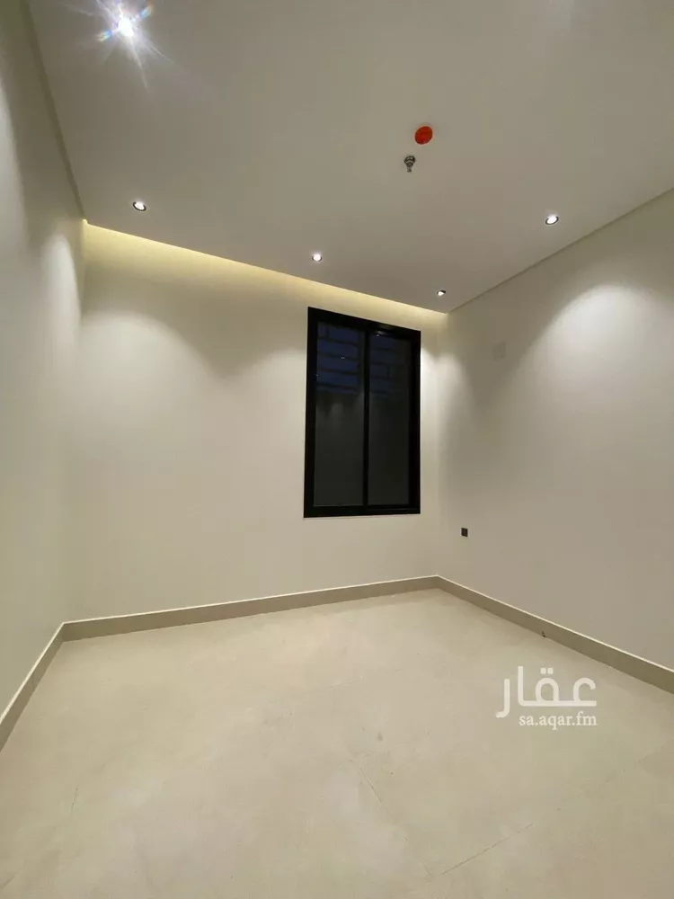 شقة للبيع في شارع عبداللطيف بن المبارك, حي المهدية, مدينة الرياض, منطقة الرياض