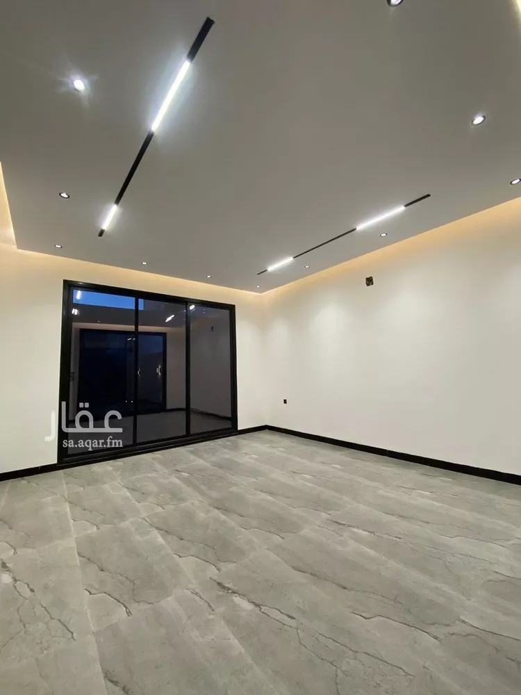 فيلا للبيع في شارع قطب الدين بن السلطان, حي المهدية, مدينة الرياض, منطقة الرياض صورة 5