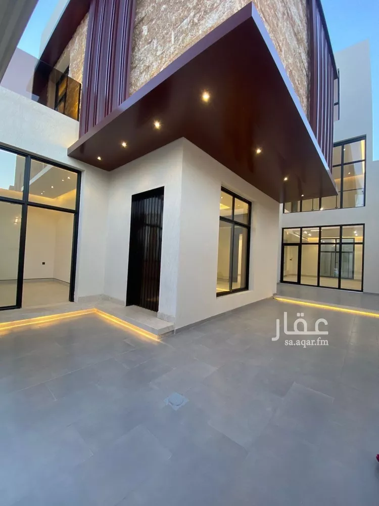 فيلا للبيع في شارع السيل الكبير, حي المهدية, مدينة الرياض, منطقة الرياض صورة 3