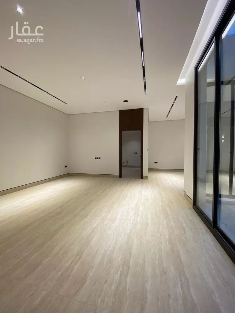 فيلا للبيع في شارع قطب الدين بن السلطان, حي المهدية, مدينة الرياض, منطقة الرياض صورة 5