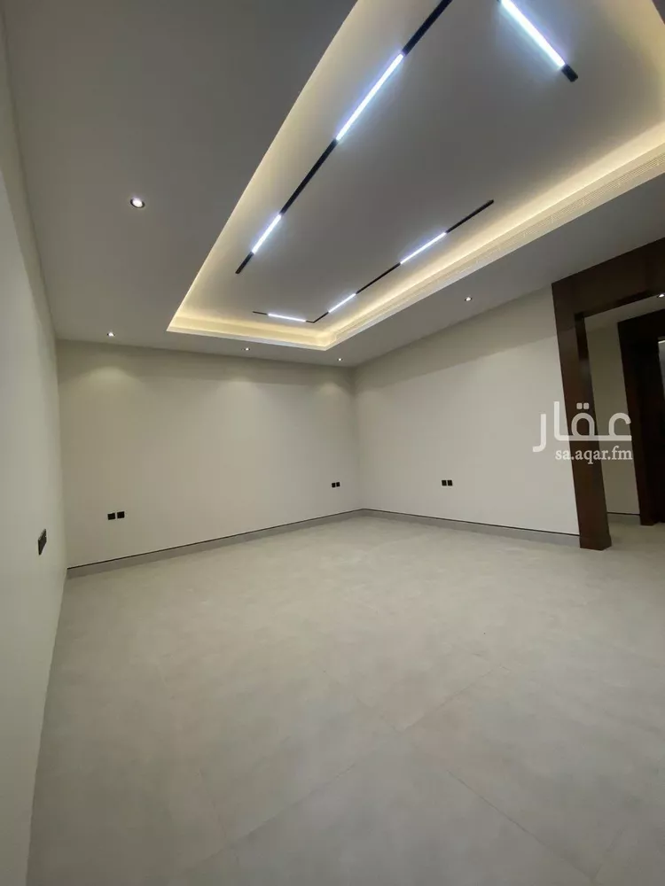 فيلا للبيع في شارع السيل الكبير, حي المهدية, مدينة الرياض, منطقة الرياض صورة 4