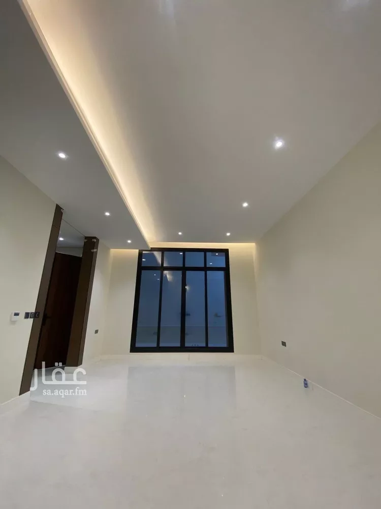 فيلا للبيع في شارع السيل الكبير, حي المهدية, مدينة الرياض, منطقة الرياض صورة 3