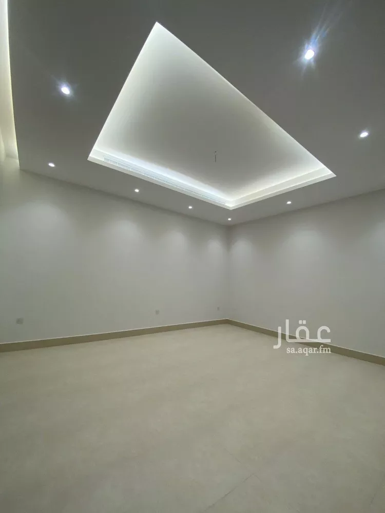 فيلا للبيع في شارع السيل الكبير, حي المهدية, مدينة الرياض, منطقة الرياض