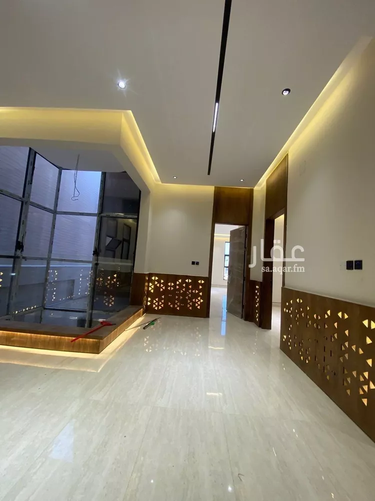 فيلا للبيع في شارع السيل الكبير, حي المهدية, مدينة الرياض, منطقة الرياض صورة 2