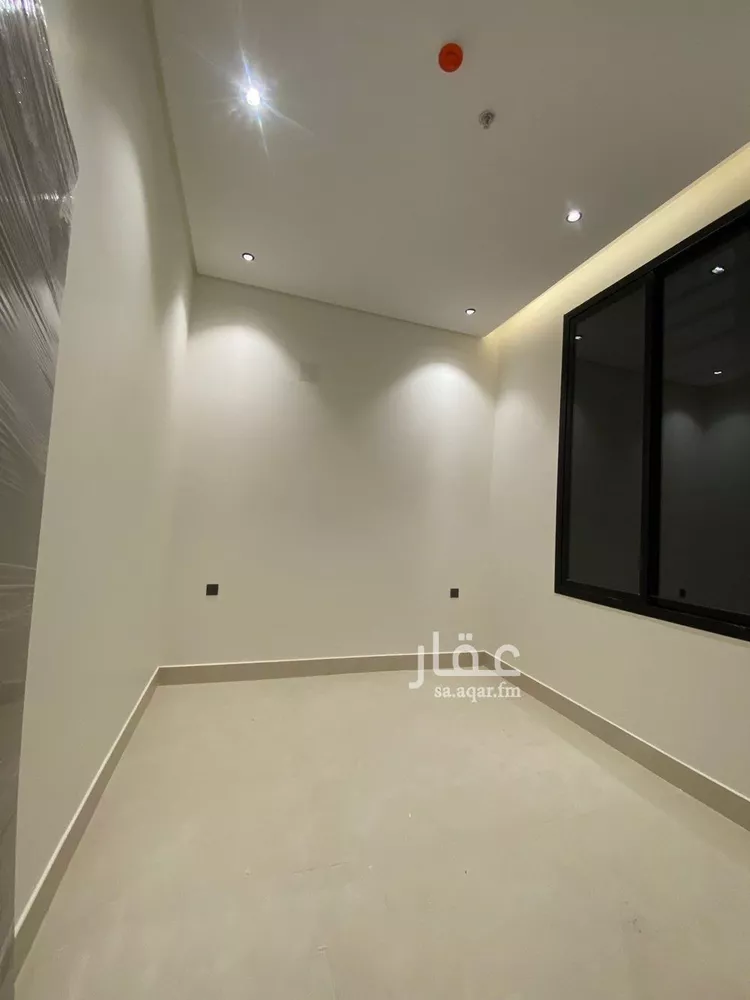 شقة للبيع في شارع عبداللطيف بن المبارك, حي المهدية, مدينة الرياض, منطقة الرياض صورة 4