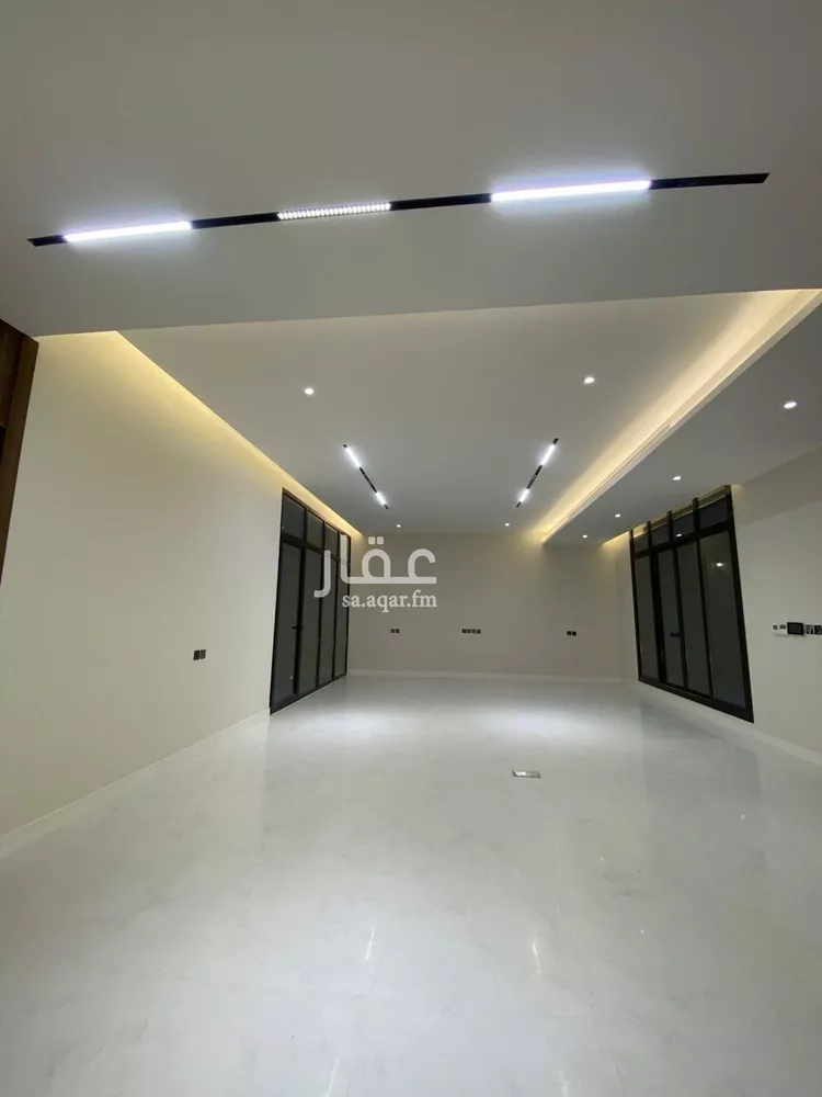 فيلا للبيع في شارع السيل الكبير, حي المهدية, مدينة الرياض, منطقة الرياض صورة 5