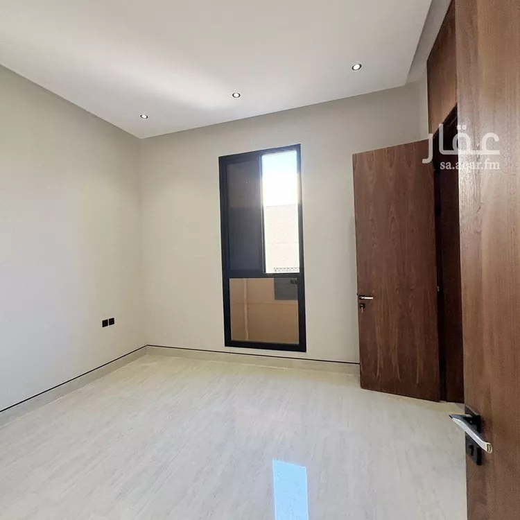 فيلا للبيع في شارع السيل الكبير, حي المهدية, مدينة الرياض, منطقة الرياض صورة 2
