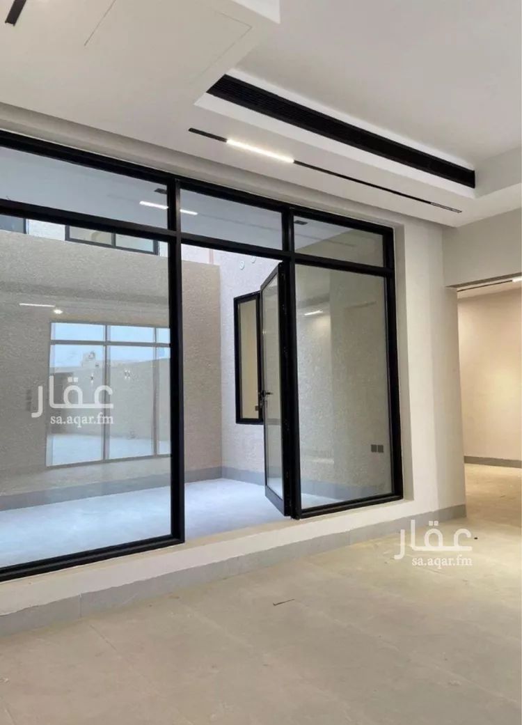 فيلا للبيع في شارع السيل الكبير, حي المهدية, مدينة الرياض, منطقة الرياض صورة 4