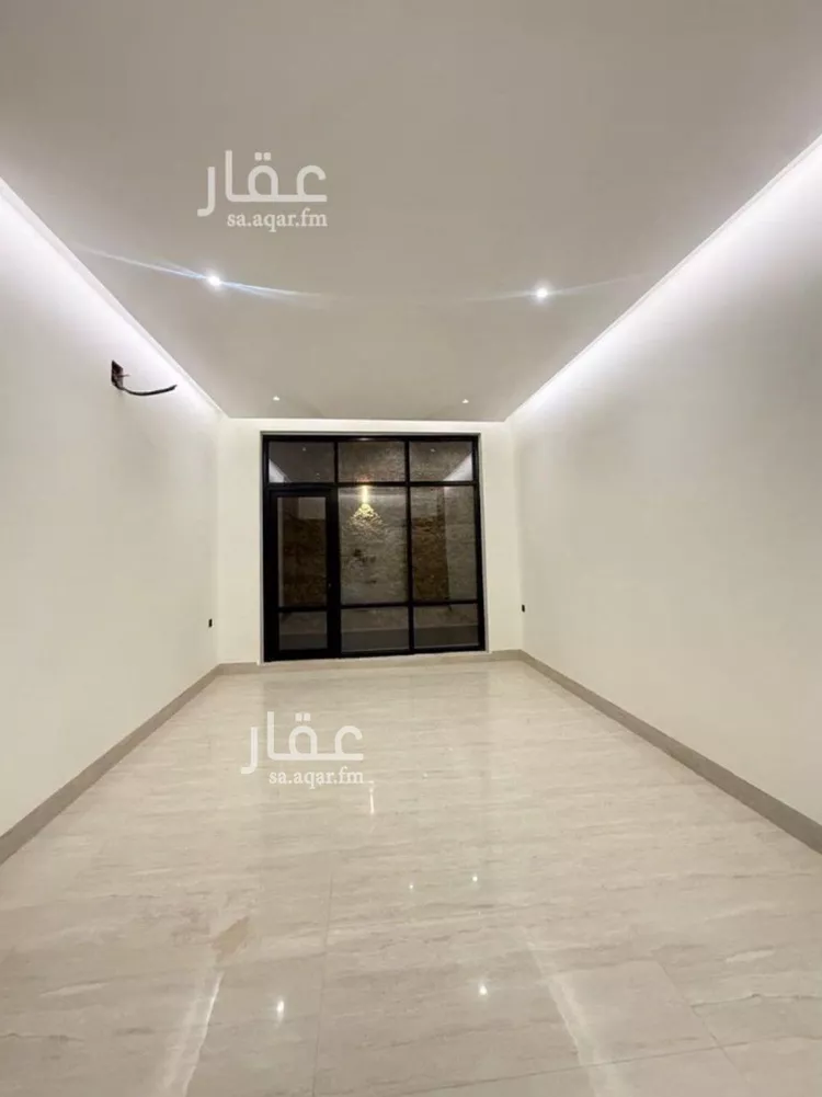 فيلا للبيع في شارع السيل الكبير, حي المهدية, مدينة الرياض, منطقة الرياض صورة 3