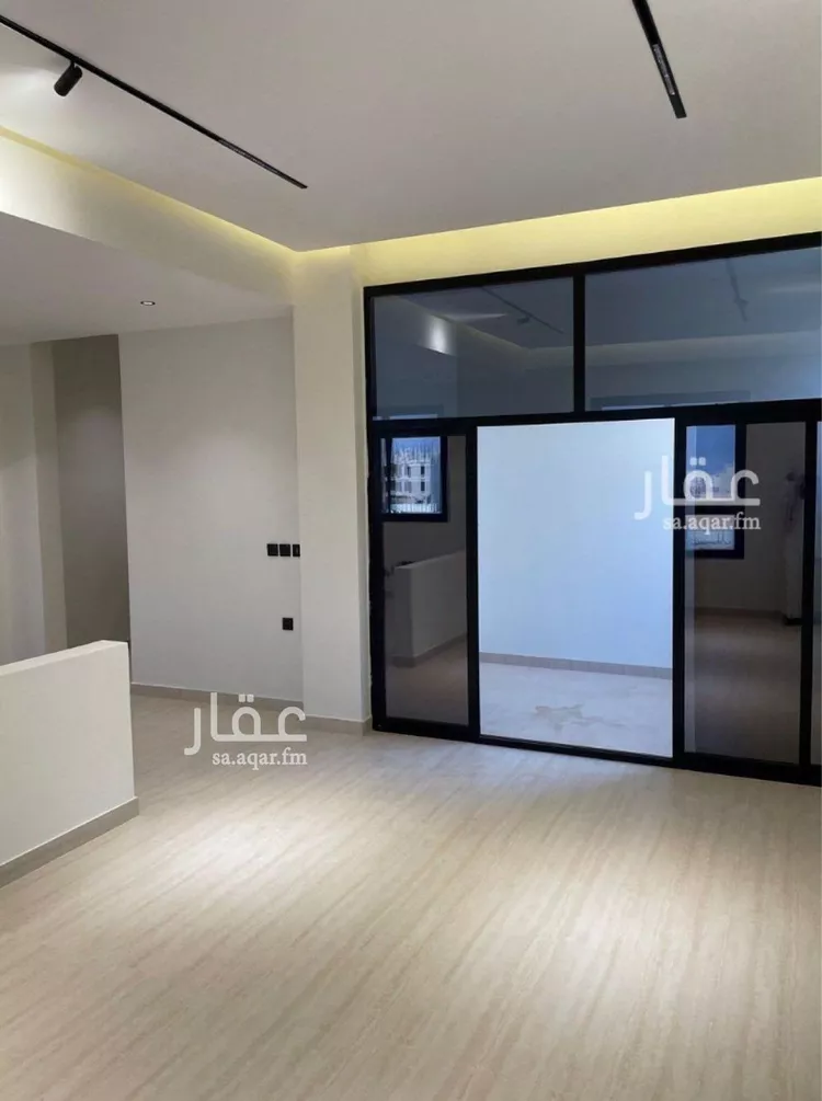 شقة للبيع في شارع عبداللطيف بن المبارك, حي المهدية, مدينة الرياض, منطقة الرياض