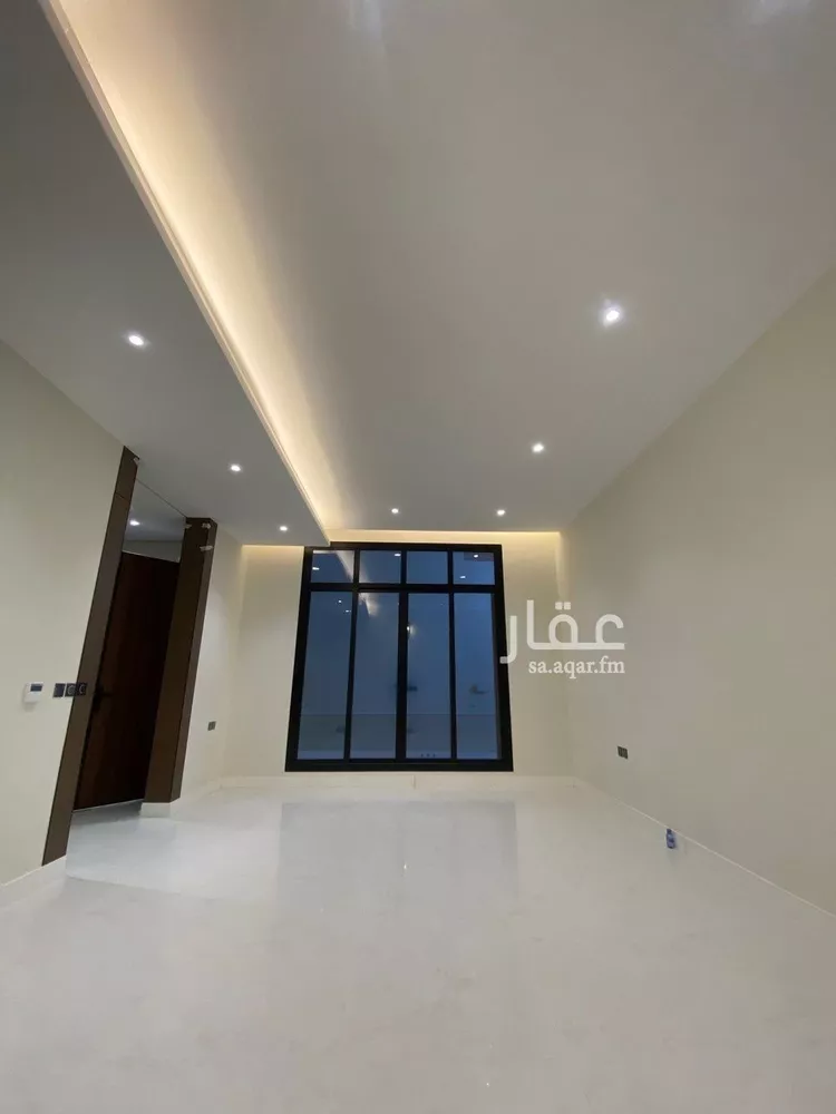 فيلا للبيع في شارع السيل الكبير, حي المهدية, مدينة الرياض, منطقة الرياض صورة 3