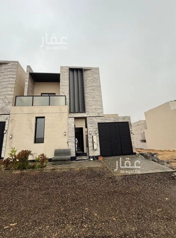 فيلا للبيع في شارع قطب الدين بن السلطان, حي المهدية, مدينة الرياض, منطقة الرياض