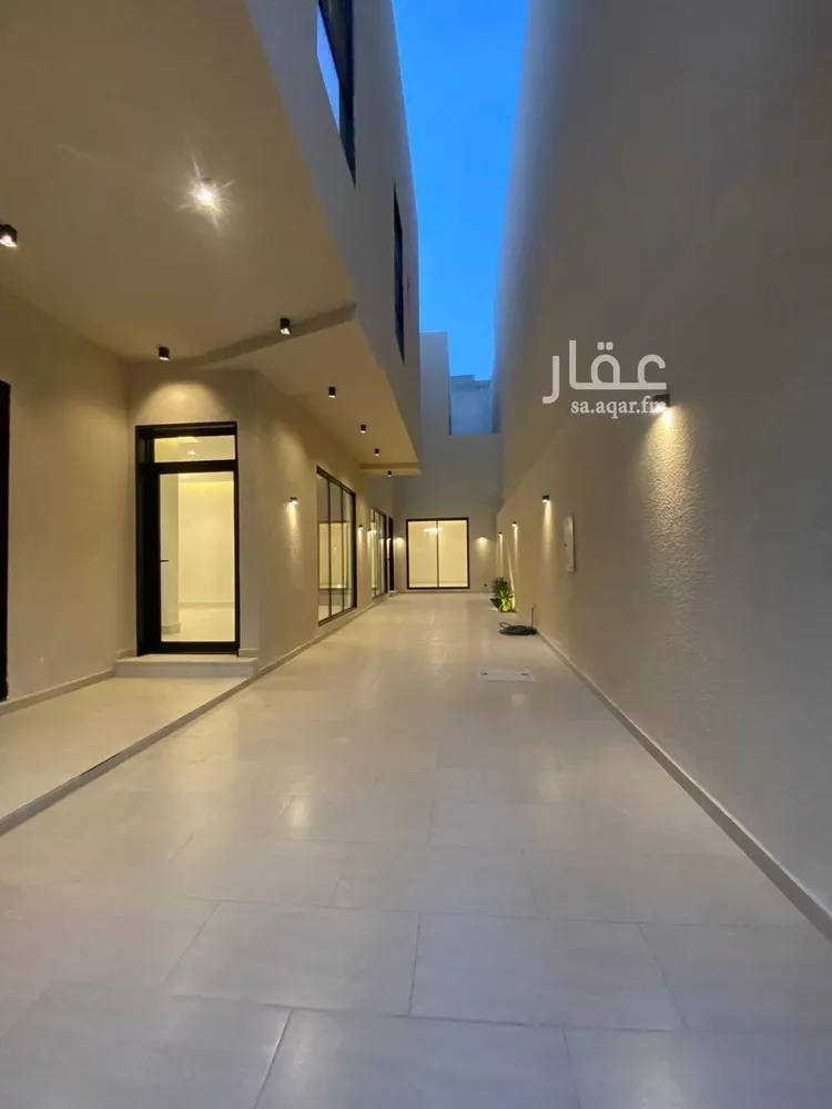 فيلا للبيع في شارع السيل الكبير, حي المهدية, مدينة الرياض, منطقة الرياض صورة 5