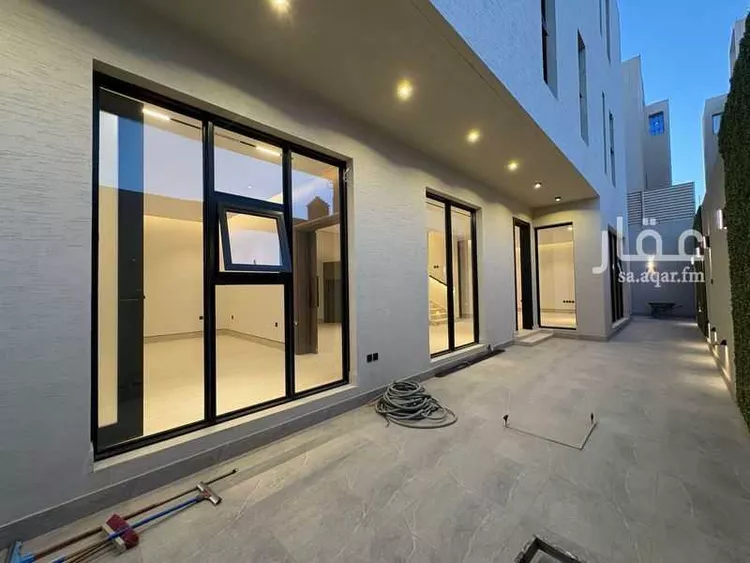 فيلا للبيع في شارع حلل بنت أبي المكارم, حي المهدية, مدينة الرياض, منطقة الرياض صورة 3