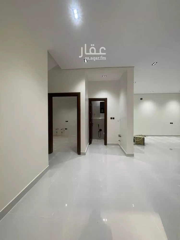 فيلا للبيع في شارع أبي ملحم السعدي, حي المهدية, مدينة الرياض, منطقة الرياض صورة 5