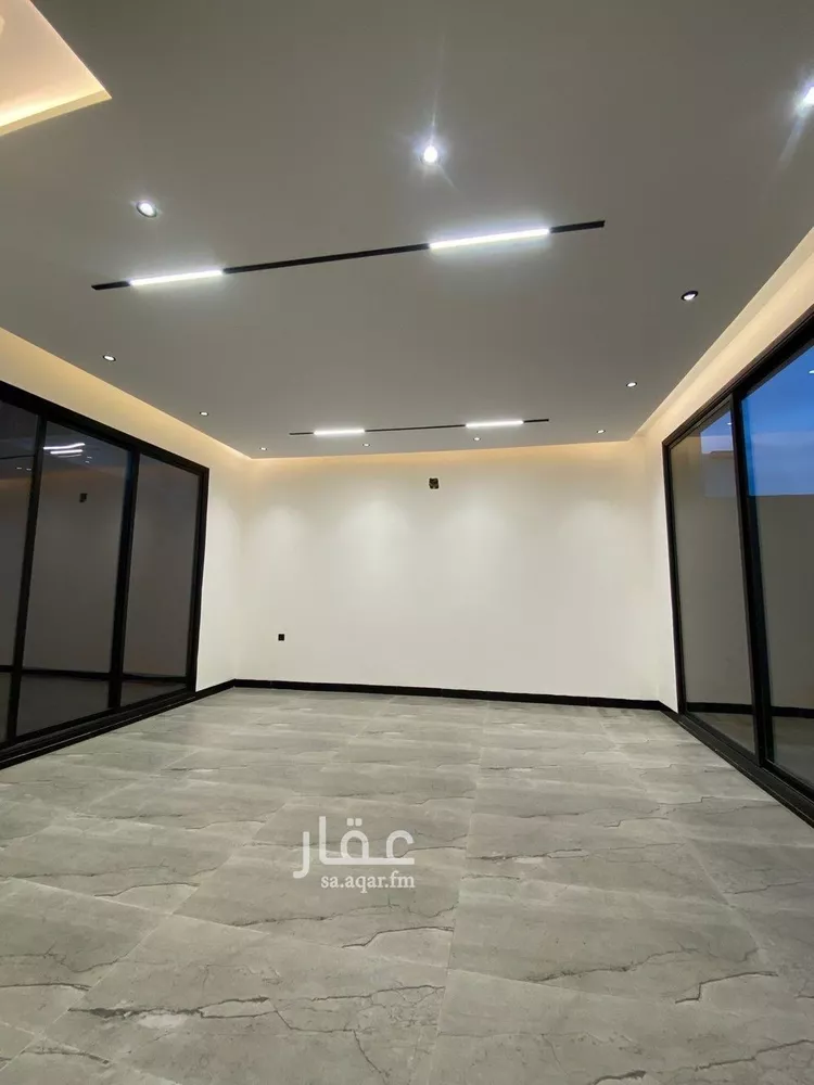 فيلا للبيع في شارع السيل الكبير, حي المهدية, مدينة الرياض, منطقة الرياض صورة 4