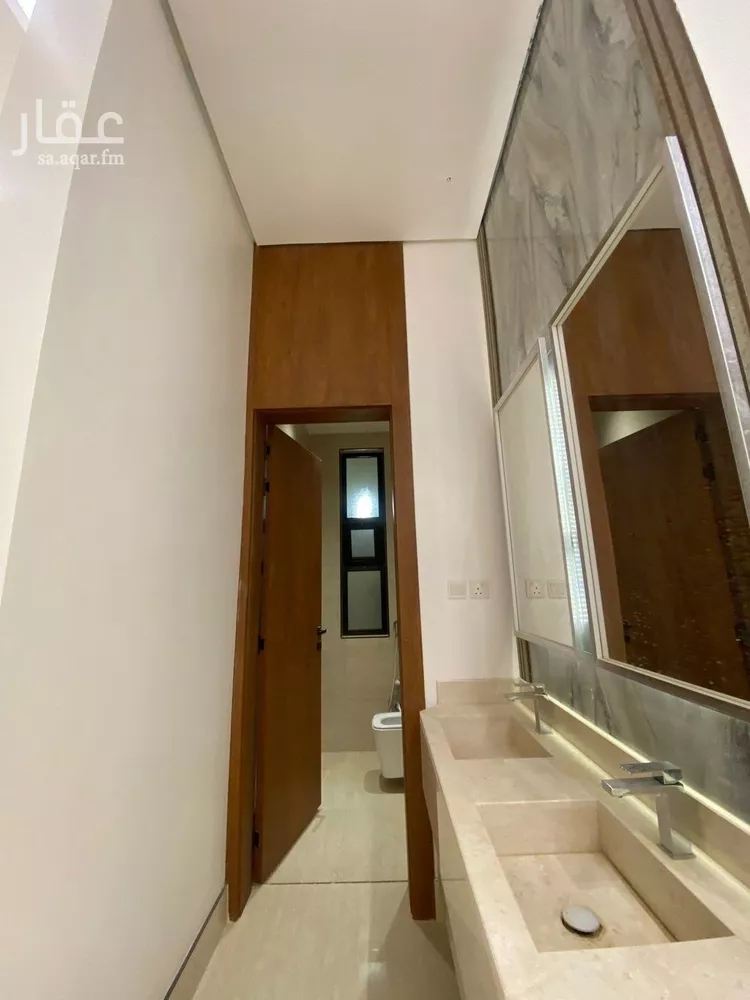 فيلا للبيع في شارع السيل الكبير, حي المهدية, مدينة الرياض, منطقة الرياض صورة 5