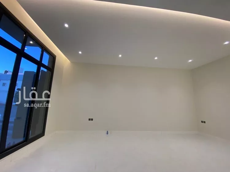 فيلا للبيع في شارع السيل الكبير, حي المهدية, مدينة الرياض, منطقة الرياض صورة 5
