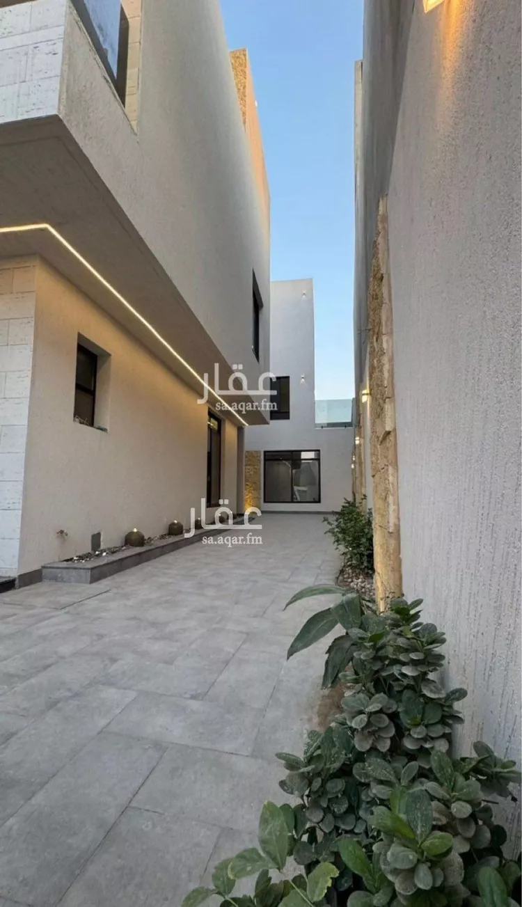 فيلا للبيع في شارع السيل الكبير, حي المهدية, مدينة الرياض, منطقة الرياض صورة 4