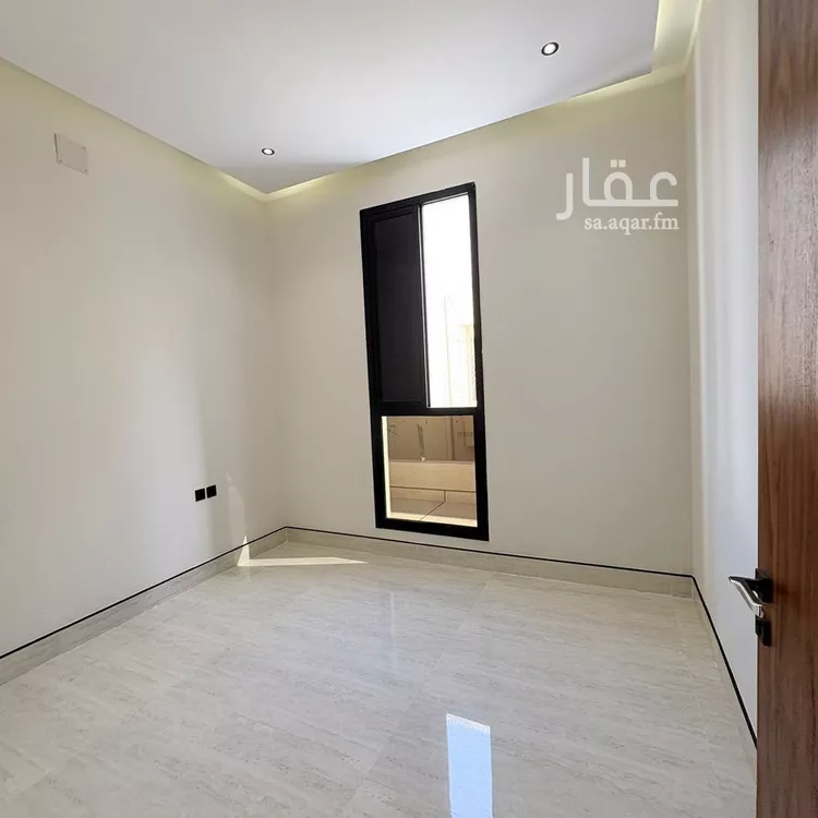 فيلا للبيع في شارع السيل الكبير, حي المهدية, مدينة الرياض, منطقة الرياض صورة 4