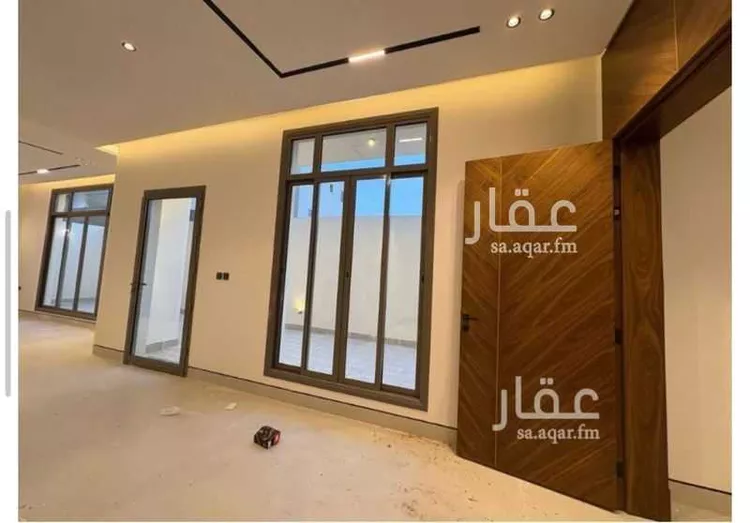 فيلا للبيع في شارع عبداللطيف بن المبارك, حي المهدية, مدينة الرياض, منطقة الرياض صورة 4