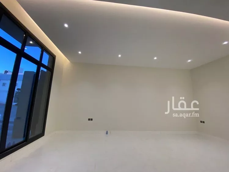 فيلا للبيع في شارع السيل الكبير, حي المهدية, مدينة الرياض, منطقة الرياض صورة 5