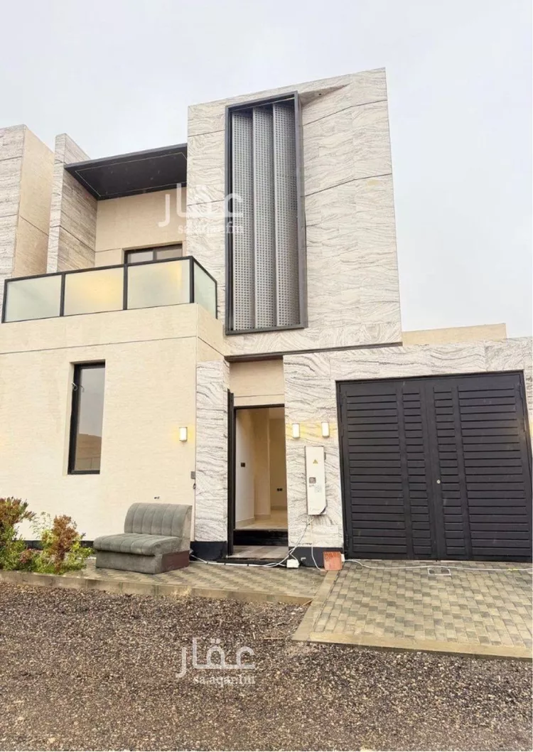 فيلا للبيع في شارع قطب الدين بن السلطان, حي المهدية, مدينة الرياض, منطقة الرياض صورة 3