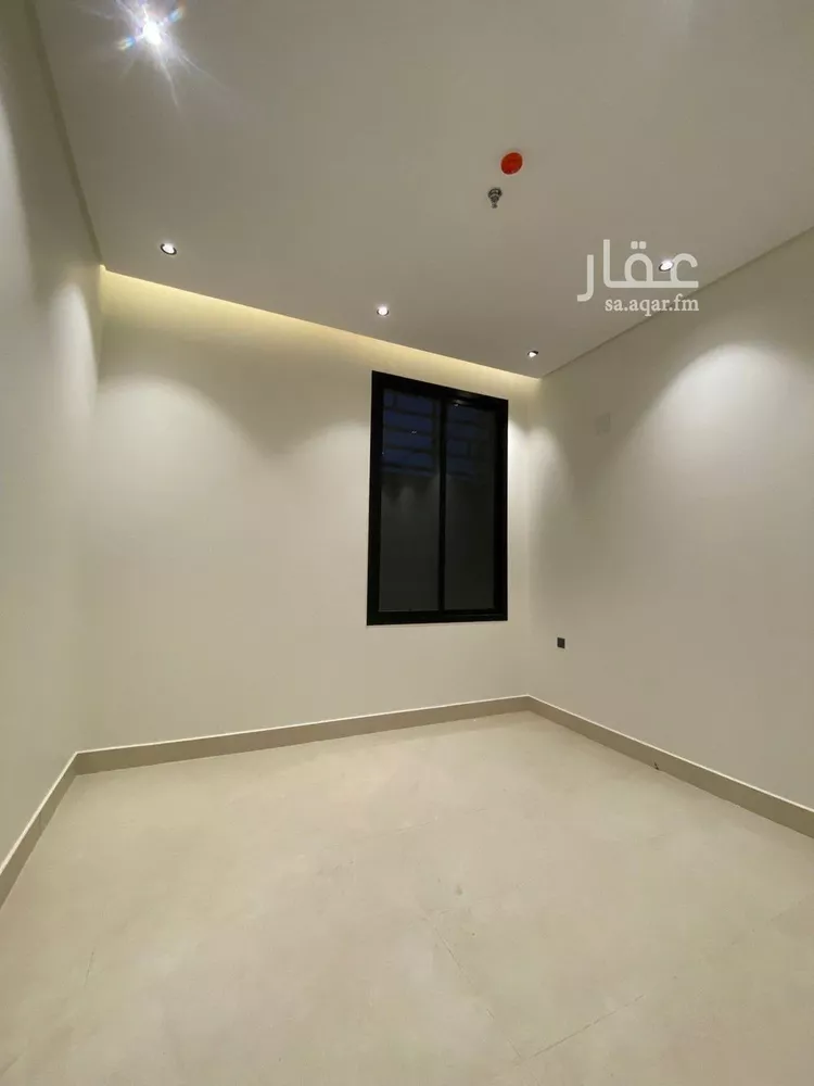 شقة للبيع في شارع عبداللطيف بن المبارك, حي المهدية, مدينة الرياض, منطقة الرياض