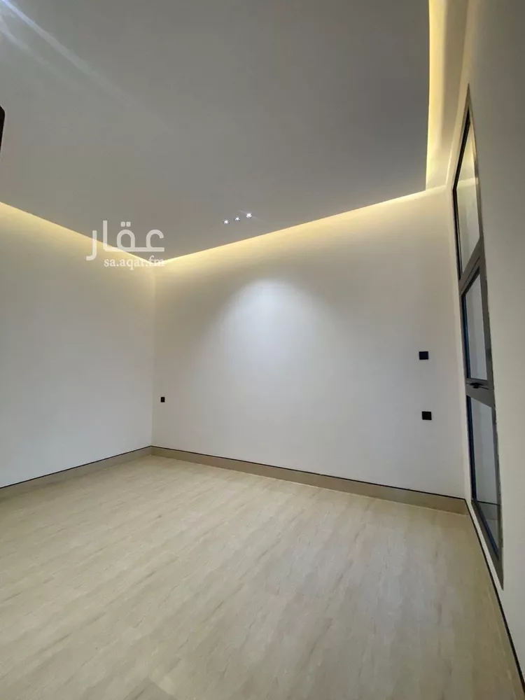 فيلا للبيع في شارع السيل الكبير, حي المهدية, مدينة الرياض, منطقة الرياض صورة 2