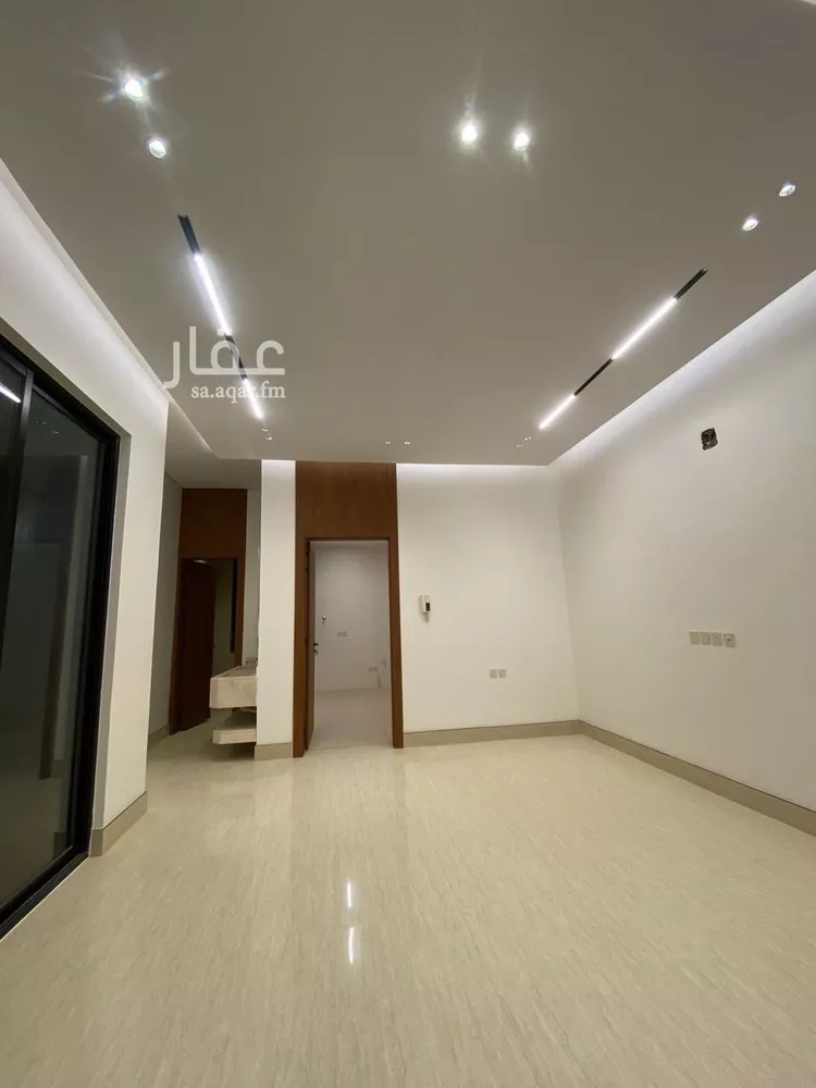 فيلا للبيع في شارع السيل الكبير, حي المهدية, مدينة الرياض, منطقة الرياض صورة 3