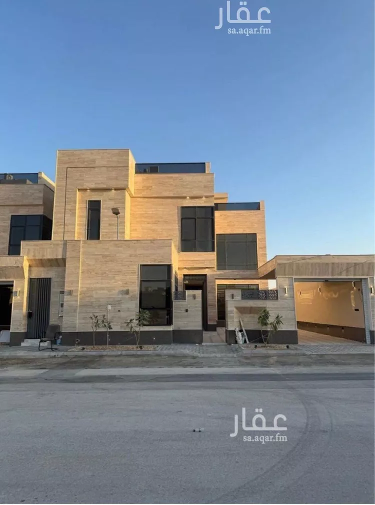 فيلا للبيع في شارع السيل الكبير, حي المهدية, مدينة الرياض, منطقة الرياض صورة 2
