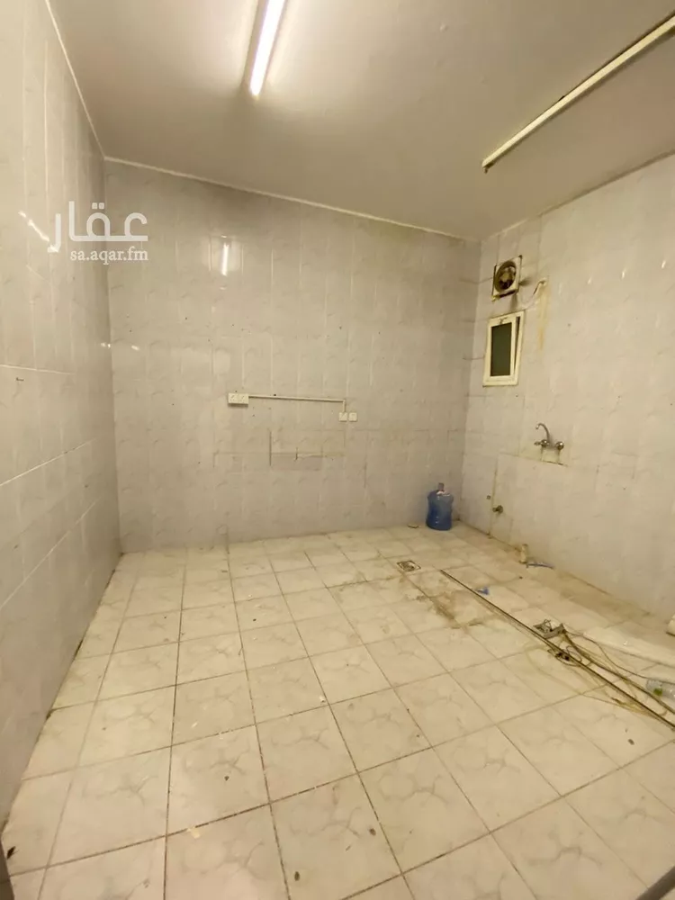 شقة للإيجار في شارع ابن ماجة الفرعي, حي السعادة, مدينة الرياض, منطقة الرياض 10