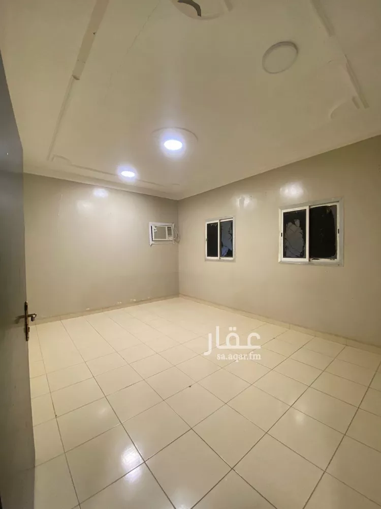 شقة للإيجار في شارع صامطة, حي ظهرة لبن, مدينة الرياض, منطقة الرياض