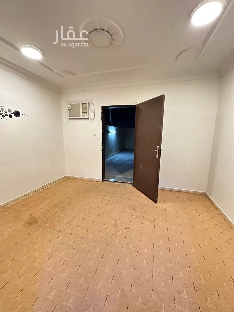 شقة للإيجار في شارع صامطة, حي ظهرة لبن, مدينة الرياض, منطقة الرياض صورة 3