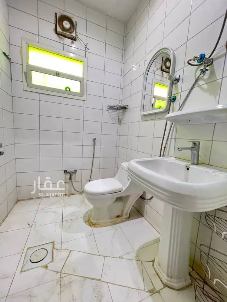 شقة للإيجار في شارع ابن تيمية, حي بدر, مدينة الرياض, منطقة الرياض صورة 4