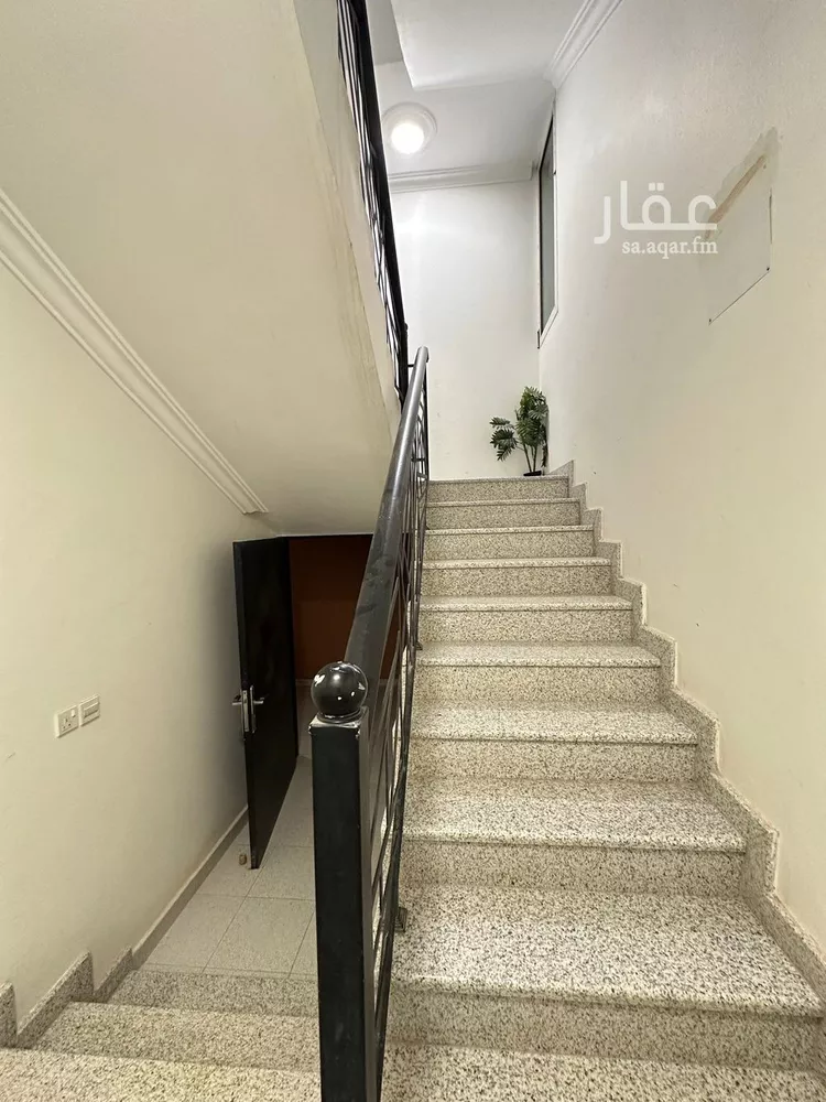 دور للإيجار في شارع أحمد التميمي, حي الملز, مدينة الرياض, منطقة الرياض صورة 3