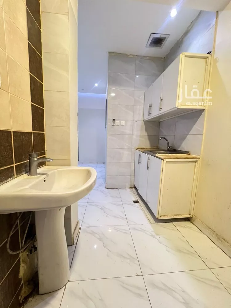 شقة للإيجار في شارع وادي الدواسر, حي القادسية, مدينة الرياض, منطقة الرياض صورة 4